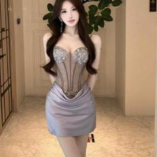 批发法式富家名媛千金感鱼骨<b class='q'>吊带</b>连衣裙秋冬新款收腰鱼尾包臀<b class='q'>长裙</b>子女