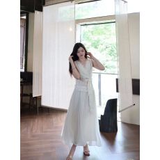 批发气质纯欲风<b class='q'>蕾丝</b>边拼接V领修身背心上衣夏季高腰网纱半身长裙<b class='q'>套装</b>