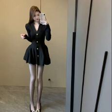 批发法式新款针织<b class='q'>连衣裙</b>秋季<b class='q'>修身</b>收腰蓬蓬长袖显瘦裙子花苞气质短裙