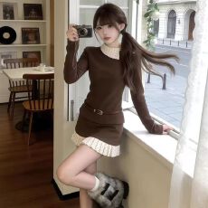 批发秋季新款韩系气质辣妹百搭长袖内搭打底衫<b class='q'>修身</b>上衣短款半身裙套装