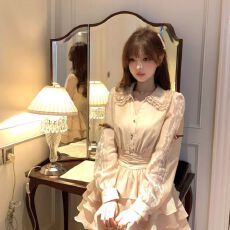 批发秋冬新款公主复古长袖<b class='q'>娃娃</b>领拼蕾丝收腰显瘦绝美蛋糕短<b class='q'>裙</b>连衣<b class='q'>裙</b>