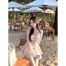 批发甜美超仙碎花<b class='q'>喇叭袖</b>衬衫女夏季防晒百搭V领收腰<b class='q'>连衣裙</b>