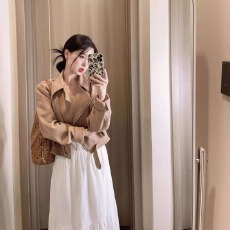 批发美式棕色翻领短款麂皮外套女春秋季短款修身收腰<b class='q'>机车</b><b class='q'>皮衣</b>夹克上衣