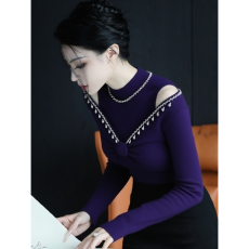 批发上架72小时内有货<b class='q'>镂空</b>露肩立体花朵针织<b class='q'>衫</b>女内搭紫色钉钻半高上衣