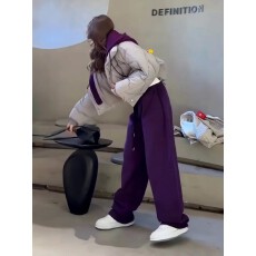 批发上架72小时有货-巨好看<b class='q'>短款</b>套装设计感紫色棉服外套女棉袄+裤子