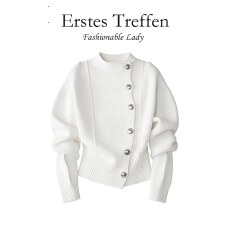 批发上架72小时有货-韩里韩气穿搭高级洋气减龄小众不撞款白色针织衫