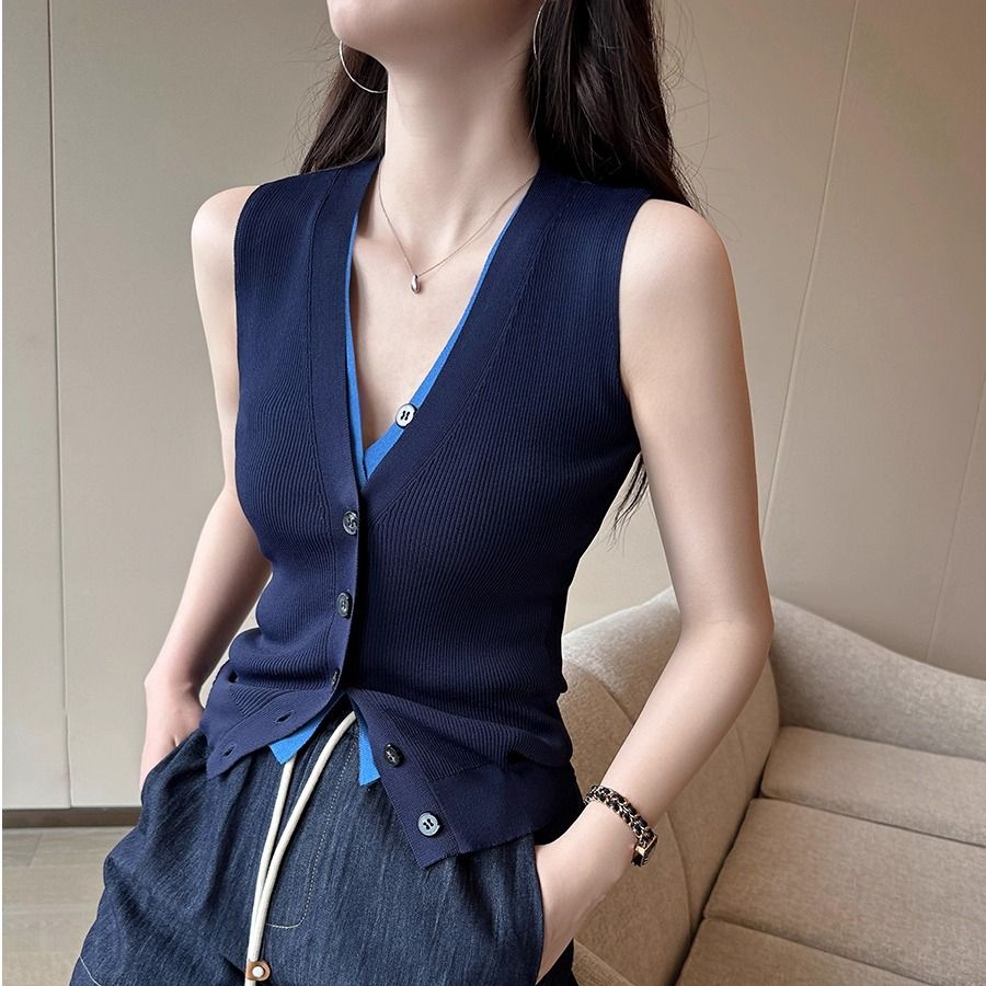 FA36248# 高级感藏青V领无袖撞色针织马甲女夏季新复古假两件时尚上衣 服裝批發女裝批發服飾貨源