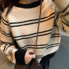 批发浣熊绒软糯套头短款<b class='q'>条纹</b>毛衣女秋冬冬季加厚内搭小个子打底针织衫