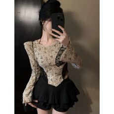 批发法式纯欲蝴蝶结印花蕾丝拼接露背长袖上衣高腰A字显瘦裙裤<b class='q'>套装</b>女