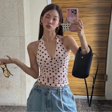 批发纯欲风粉色波点挂脖背心女夏季性感辣妹修身打底气质露背外穿上衣