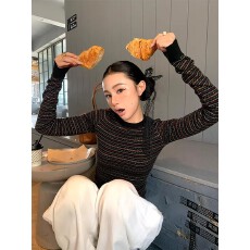 批发休闲风条纹针织衫2026新款
