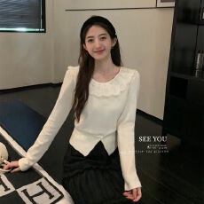 批发手工<b class='q'>蕾丝</b>钩花娃娃领收腰显瘦下摆开叉设计毛衣打底长袖小衫女