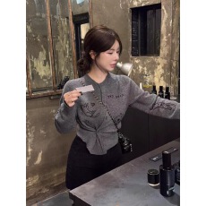 批发东大门<b class='q'>定制</b>新品秋冬针织衫百搭可爱图案<b class='q'>高级</b>上衣