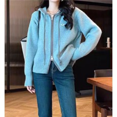 批发<b class='q'>韩版</b>慵懒风连帽拉链针织开衫女秋季新款蓝色宽松显瘦上衣软糯外套