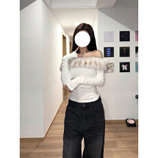 批发40支260克随心裁 白色毛毛领一字肩休闲长袖<b class='q'>T</b><b class='q'>恤</b>女秋冬季内搭上衣