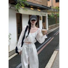 批发爆款设计感防晒长袖衬衫女2025新款休闲显瘦短款辣妹系带上衣