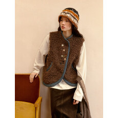 批发octopusme章鱼家复古两面穿羊羔毛坎肩马甲秋冬保暖设计感马夹女