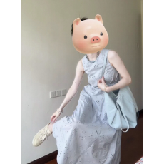 批发蓝色设计感镂空无袖连衣裙女夏季新款韩系高级感宽松显瘦度假长裙