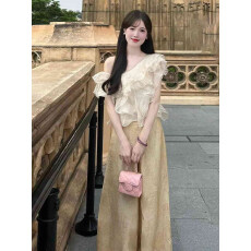 批发韩系一整套ootd穿搭独特漂亮斜领露肩超好看上衣阔腿<b class='q'>裤</b><b class='q'>两件套</b>26夏