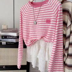 批发春款<b class='q'>女装</b>宽松大版上衣字母刺绣撞色打底衫长袖T恤潮