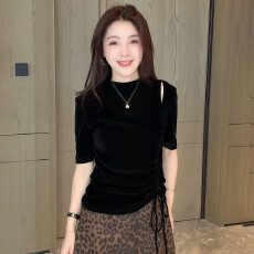 批发金丝绒上衣女早秋新款爆款高级感洋气<b class='q'>中袖</b>打底衫