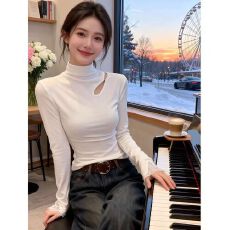 批发半高领镂空内搭打底衫女秋冬设计感<b class='q'>修身</b>长袖上衣