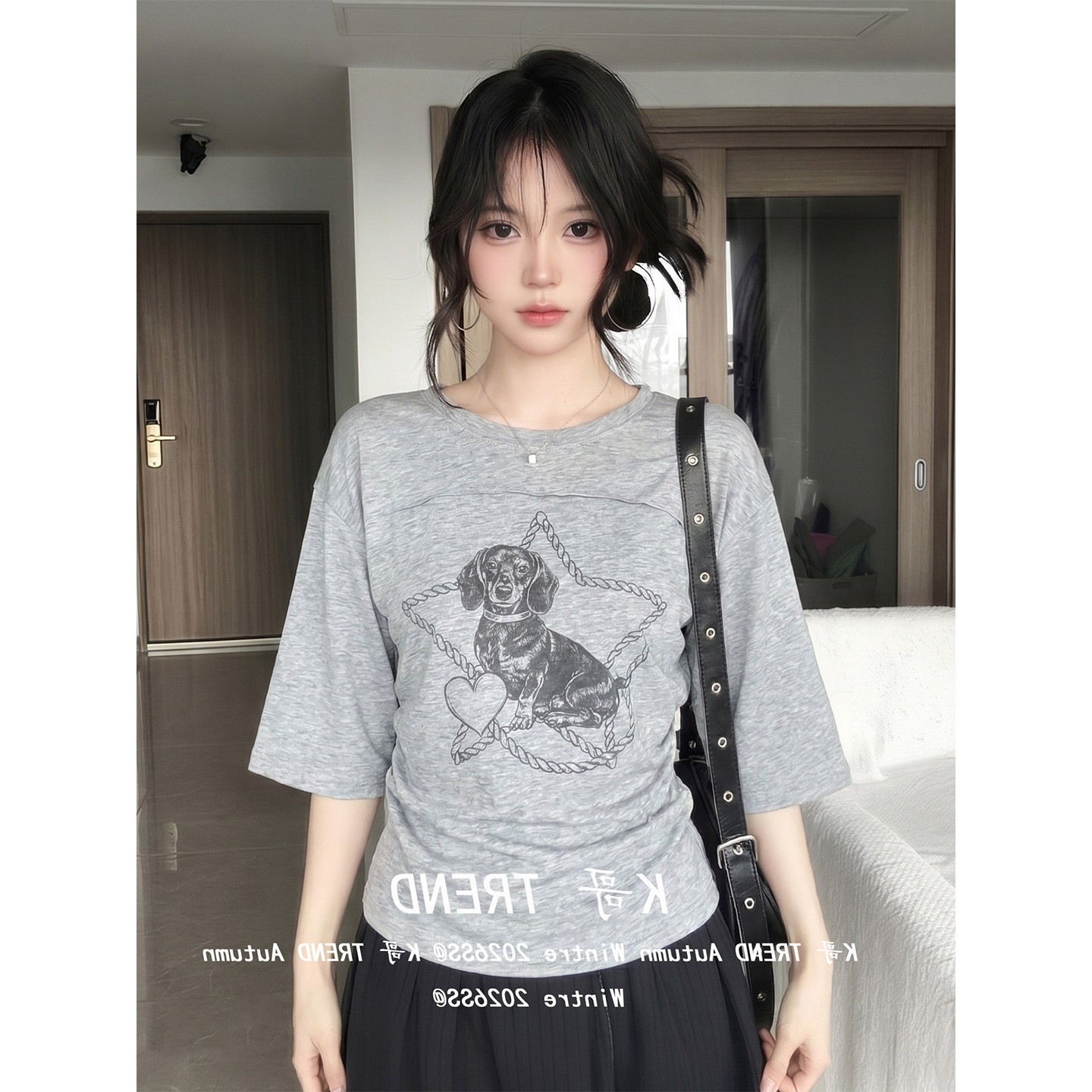 莱赛尔灰色中袖短袖T恤女夏季小狗印花修身显瘦收腰蝙蝠短 服裝批發女裝批發服飾貨源