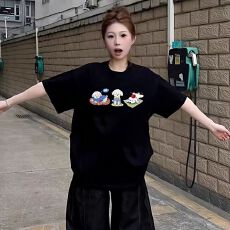 批发260克纯棉--230克纯棉夏季宽松设计感小众<b class='q'>街头</b>纯棉短袖T恤潮