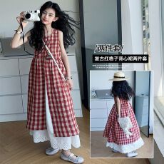 批发红色格纹吊带背心<b class='q'>连衣裙</b>子<b class='q'>女</b><b class='q'>童</b>2025新款叠穿搭多巴胺绝美海边长裙