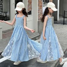 批发女孩法式小清新格子拼接蕾丝连衣裙2025<b class='q'>夏</b>季新款儿童收腰显瘦气质