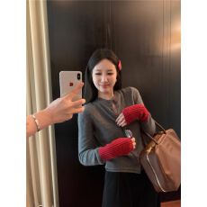 批发已出货 撞色袖口拼接长袖<b class='q'>针织</b><b class='q'>开衫</b>女秋季宽松短款毛衣百搭上衣