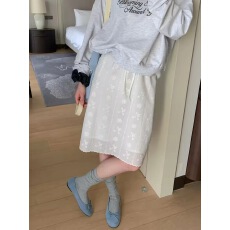 批发时尚气质刺绣花边白色<b class='q'>半身裙</b>女2026春夏季新款直筒半裙抽绳中长裙