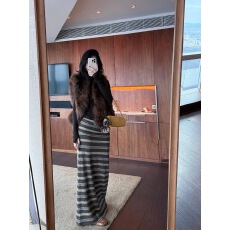 批发条纹针织毛呢<b class='q'>半身</b>裙女秋冬设计感一步裙<b class='q'>包臀</b>裙<b class='q'>长裙</b>子