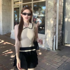 批发麻豆/恋恋巴黎乖甜娃娃领精致手钩中古香香无袖上衣针织背心套装