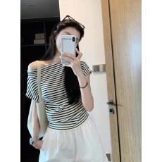 批发韩系条纹斜肩一字领冰丝针织短款上衣女夏季不规则收腰短袖<b class='q'>t</b><b class='q'>恤</b>薄