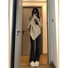 批发<b class='q'>不规则</b>高领毛衣女冬季2025新款爆款韩系温柔慵懒风加厚<b class='q'>针织衫</b>上衣