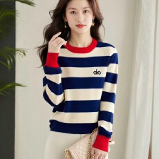 批发2025年秋冬新款韩版气质圆领撞色百搭针织<b class='q'>打底衫</b>上衣