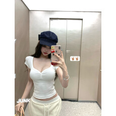 批发<b class='q'>莫代尔</b>随心裁1*1 260g 黄色纽扣v领T恤女夏季2026年新款