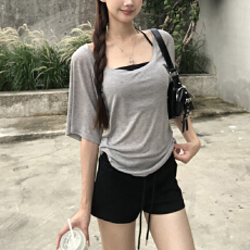 批发外衣天丝内衣莫代尔 韩系纯欲挂脖吊带叠穿宽松<b class='q'>T</b><b class='q'>恤</b>休闲上衣女套装
