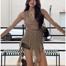 批发美式辣妹荡领荷叶边背心夏季新款修身显瘦设计感性感不规则上衣