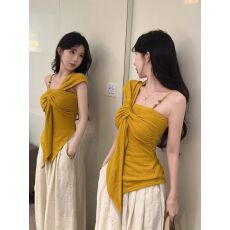 批发不规则斜肩黄色吊带背心女夏季泰式辣妹<b class='q'>一字肩</b>抹胸小<b class='q'>上衣</b>独特绝美