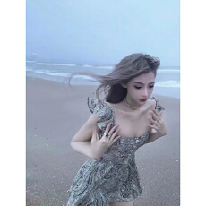 批发方领飞飞袖吊带连衣裙收腰夏季辣妹露背性感女装<b class='q'>蓬蓬</b>套头休闲裙子