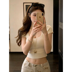 批发方领短袖针织T恤女夏季高级紧身短款修身显瘦<b class='q'>打底衫</b>休闲高腰上衣