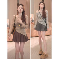 批发2026年夏季新款百搭洋气设计感斜领<b class='q'>不规则</b>领口耐脏印花打底长袖