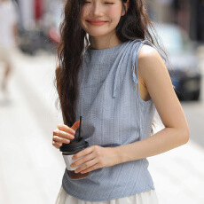 批发官图实价 法式蓝色条纹收腰<b class='q'>衬衫</b>女抽绳<b class='q'>T</b><b class='q'>恤</b>绑带夏季甜酷无袖<b class='q'>上衣</b>