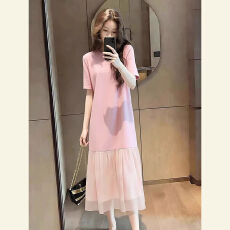 批发2026年夏季穿搭<b class='q'>高端</b>精致气质小香风独特漂亮绝美粉色拼接<b class='q'>连衣裙</b>女
