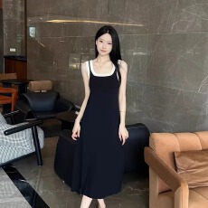 批发<b class='q'>吊带</b>针织连衣裙女2026夏季韩版简约时尚百搭宽松小个子中长款裙子