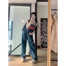 批发潮牌刺绣背带牛仔裤女春秋新款直筒阔腿裤宽松显瘦高腰连体长裤子