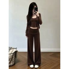 批发辣妹风咖啡色短款开衫吊带阔腿裤三件套 显瘦气质