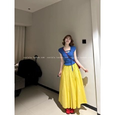 批发入夏穿搭一整套多巴胺克莱因蓝上衣半身裙甜美俏皮套装女